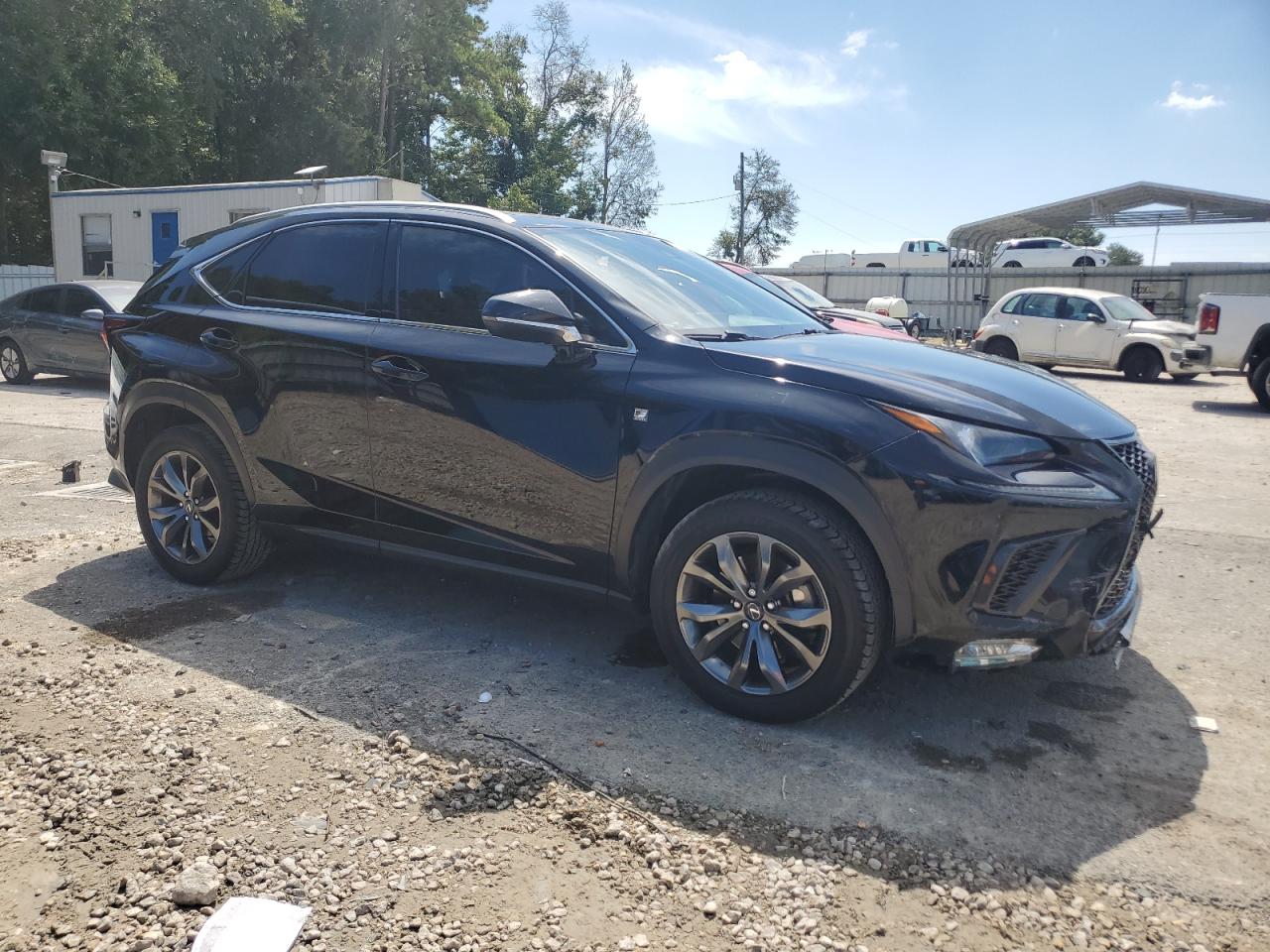 LEXUS NX 300 BASE