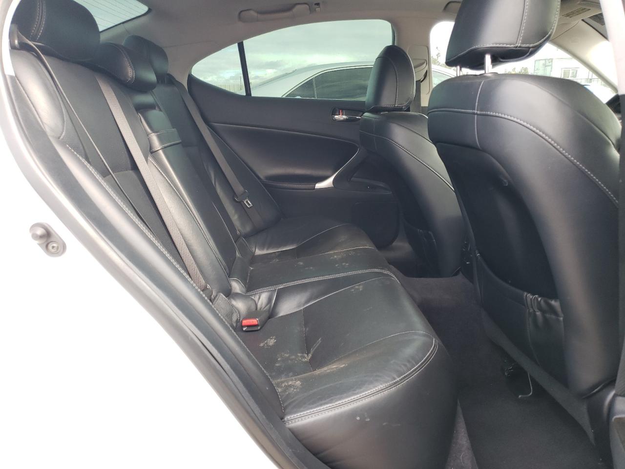 LEXUS IS 250