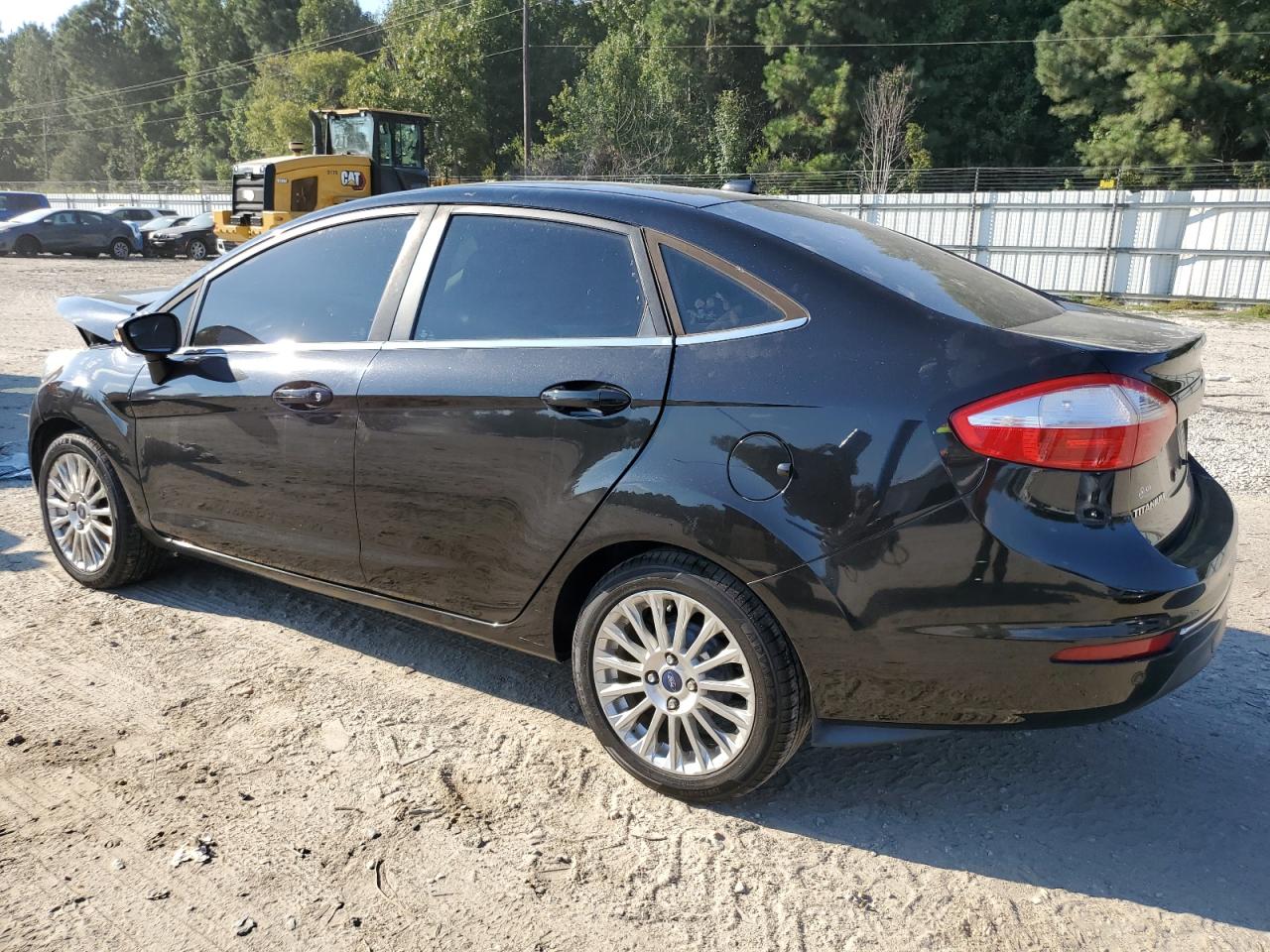 FORD FIESTA TITANIUM