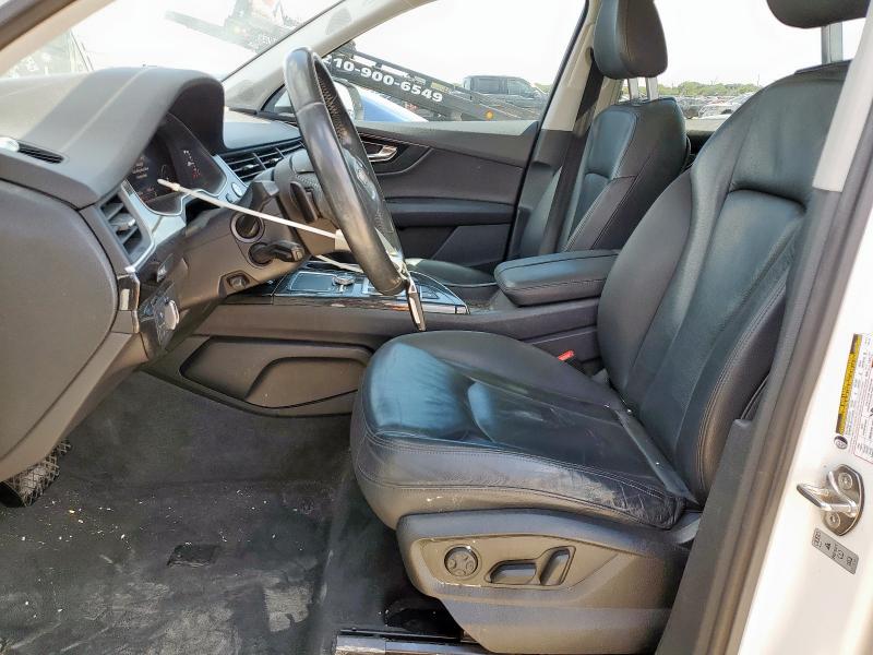 2017 AUDI Q7 PREMIUM WA1LHAF7XHD039080