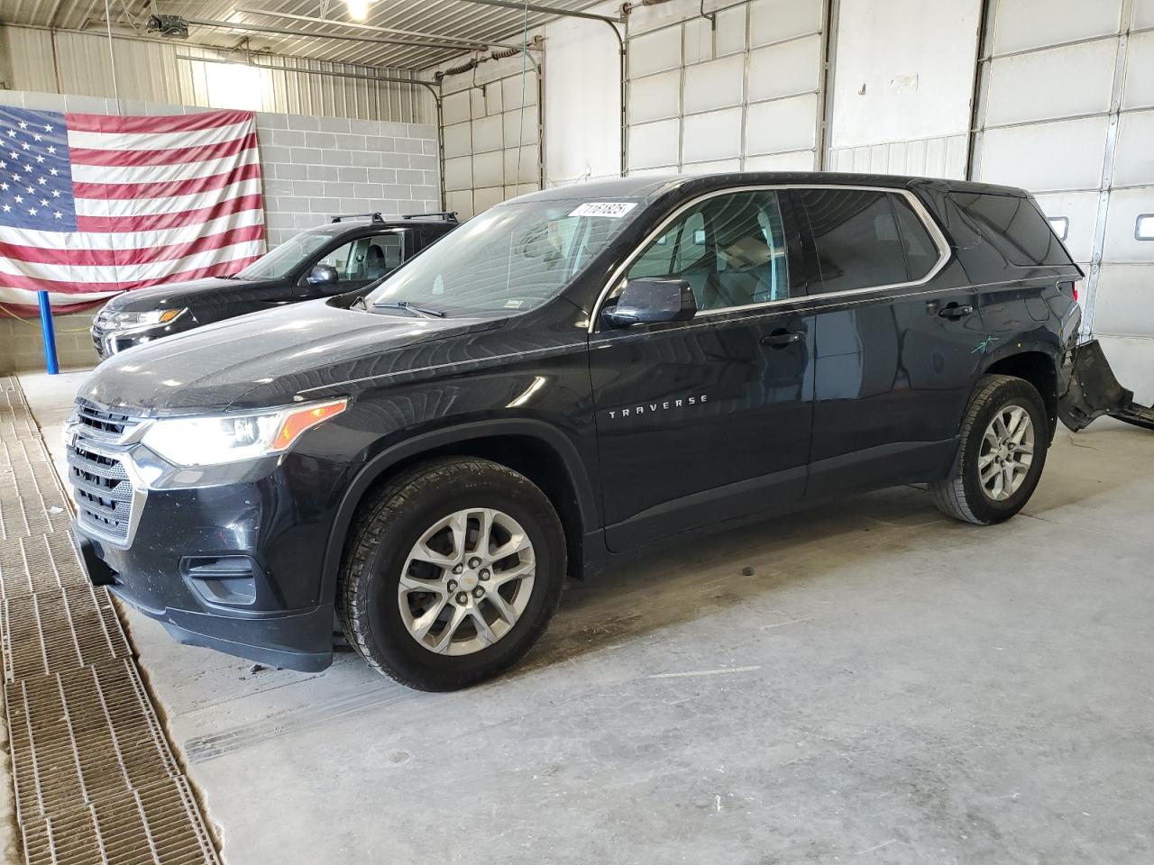 CHEVROLET TRAVERSE LS
