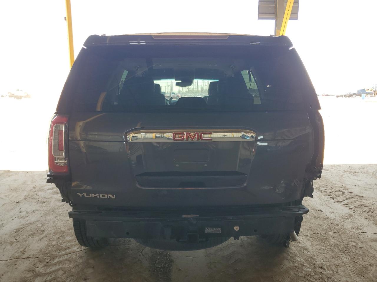 GMC YUKON DENALI