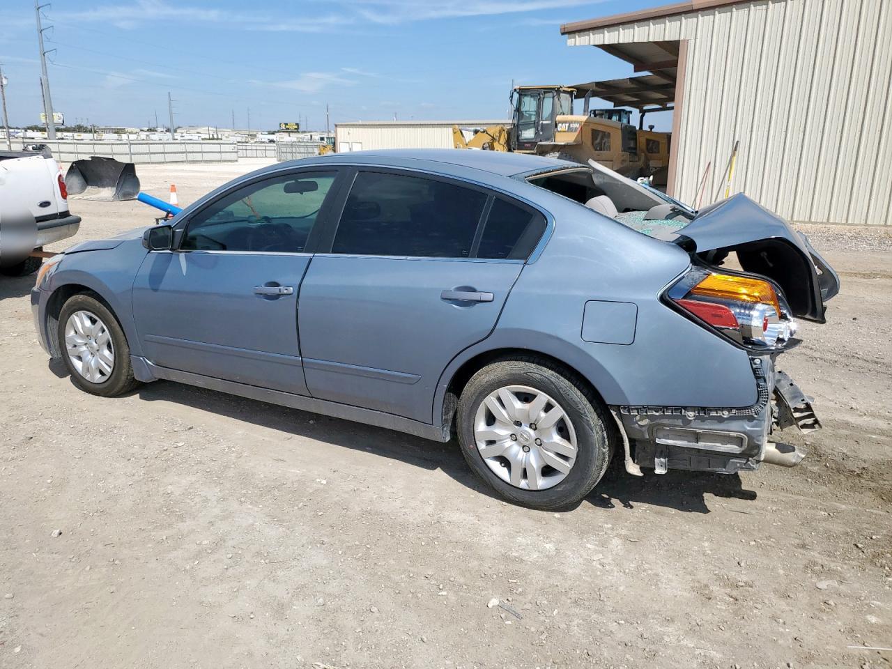 NISSAN ALTIMA BASE