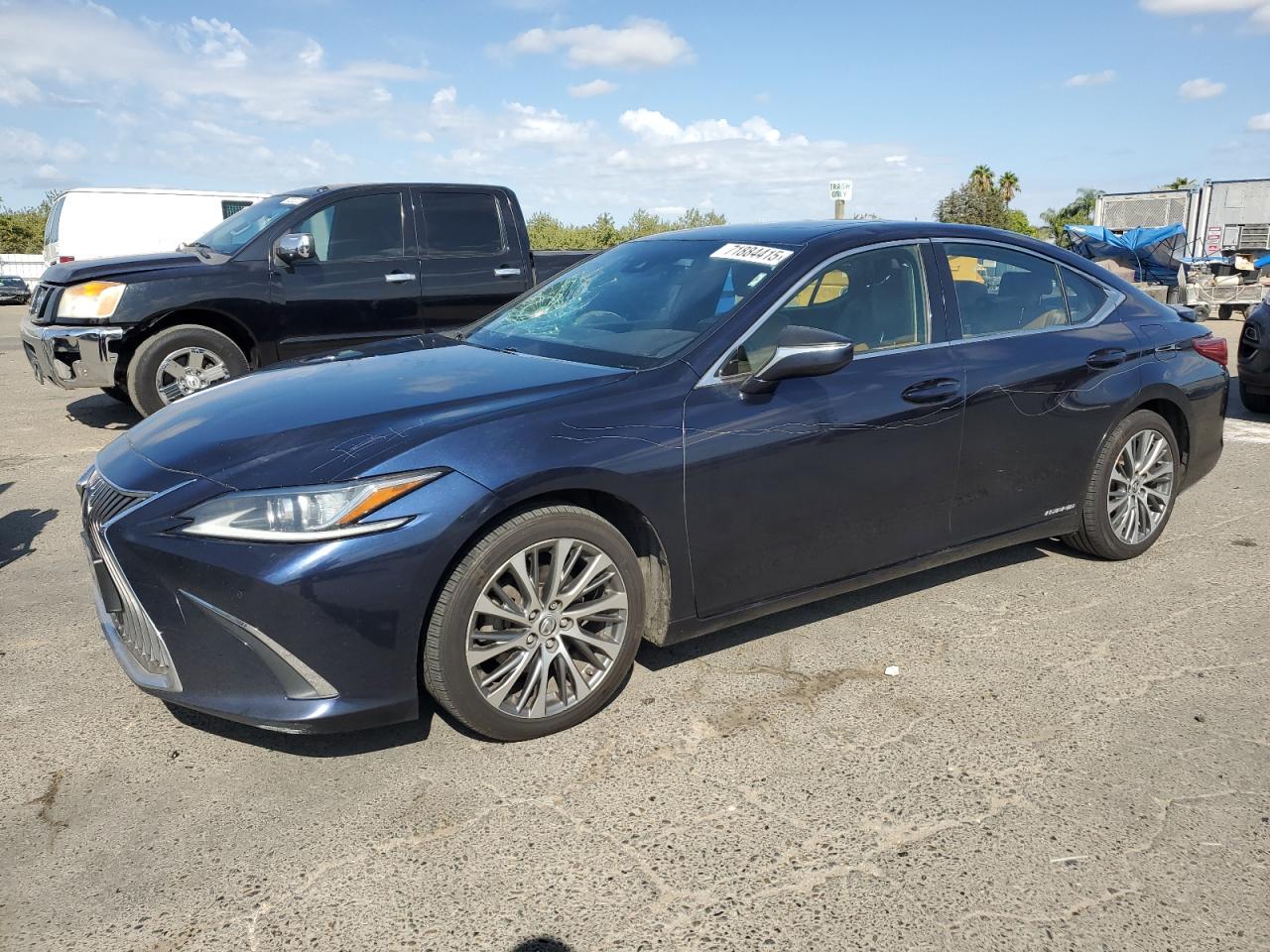 LEXUS ES 300H