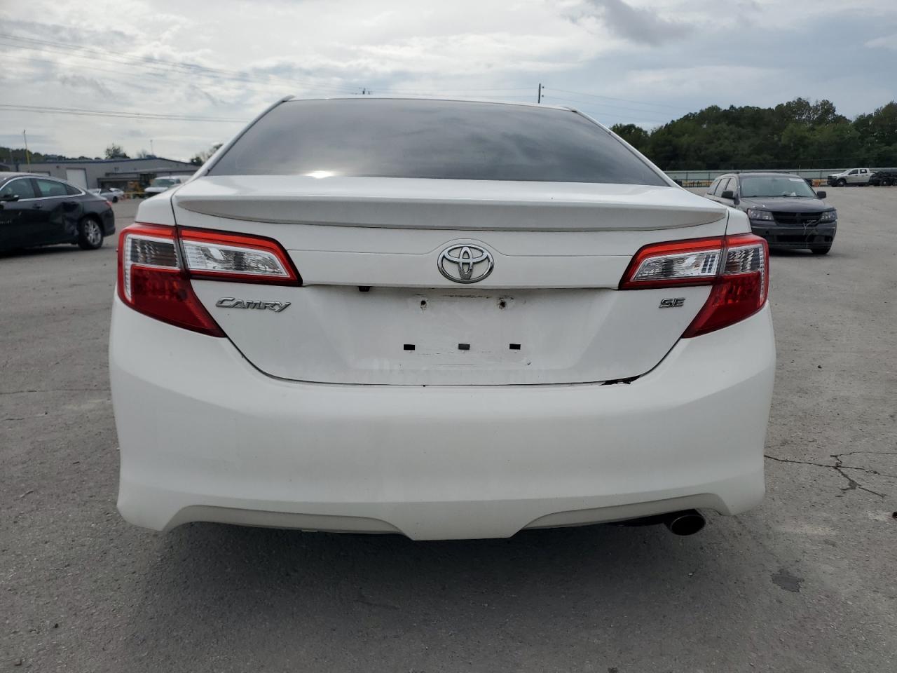 TOYOTA CAMRY L