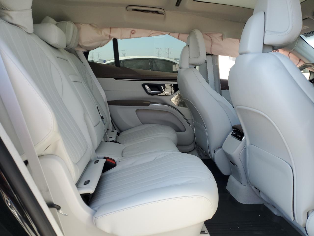 MERCEDES-BENZ EQS SUV 580 4MATIC