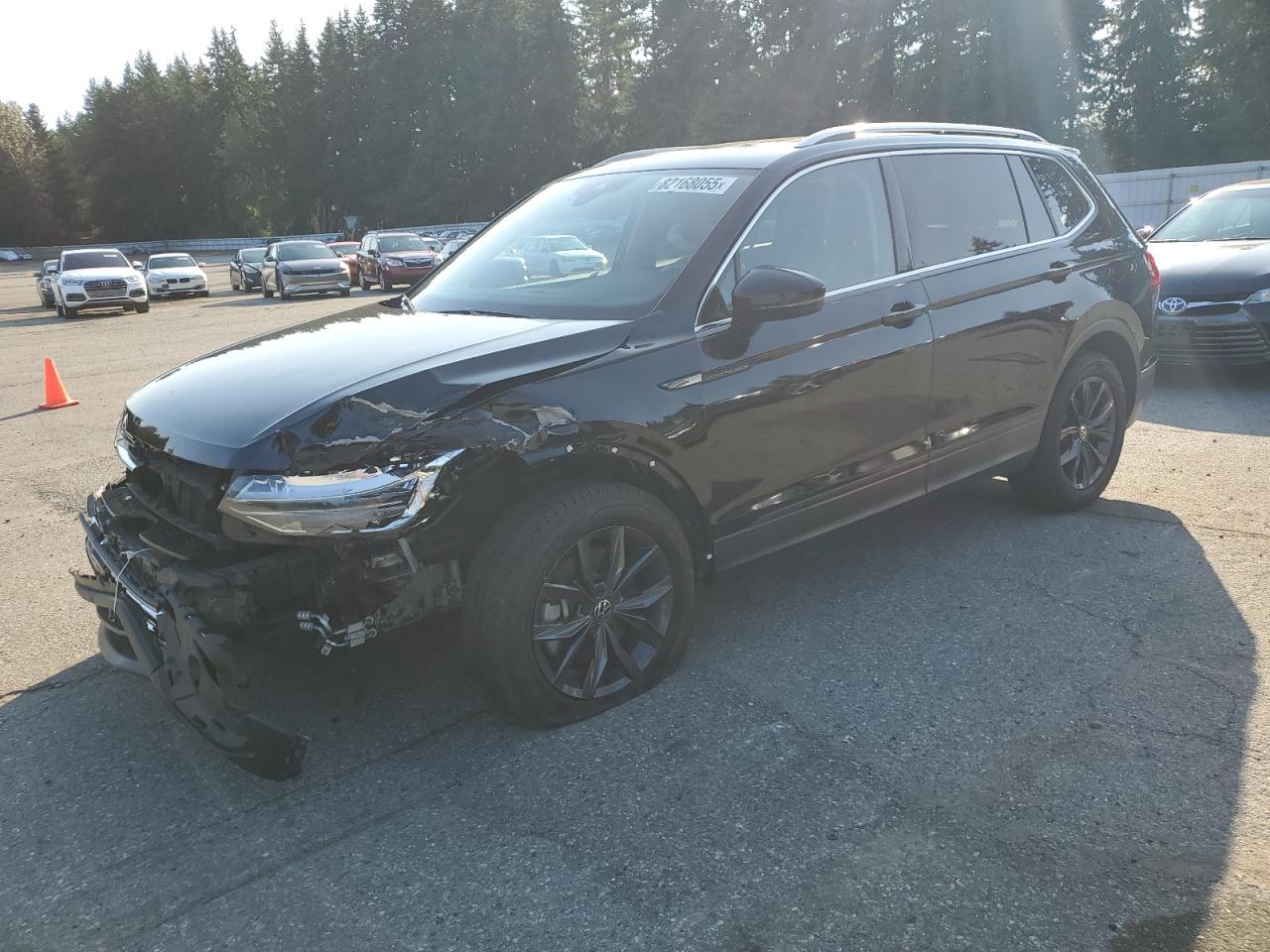 VOLKSWAGEN TIGUAN SE