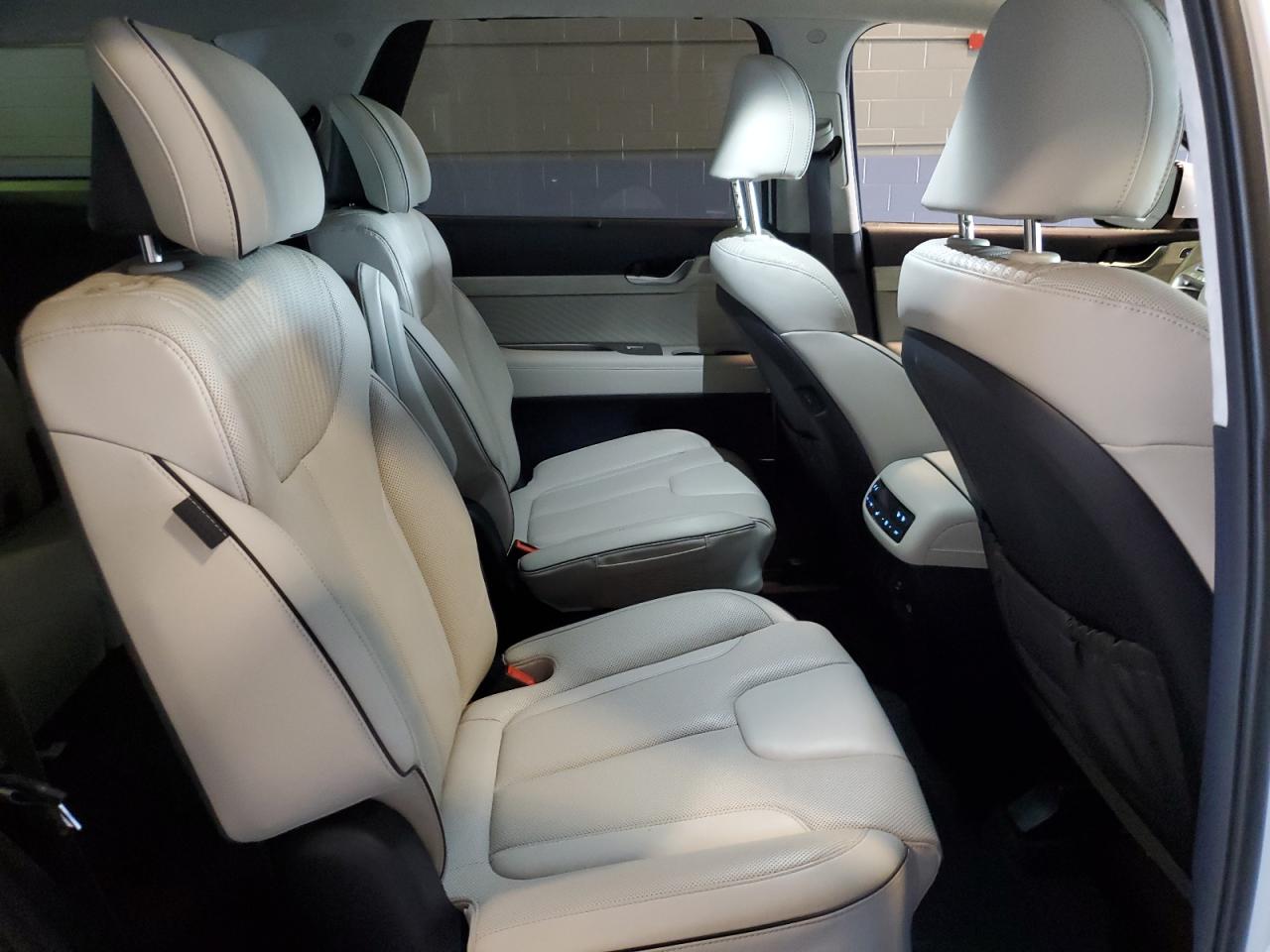 HYUNDAI PALISADE CALLIGRAPHY