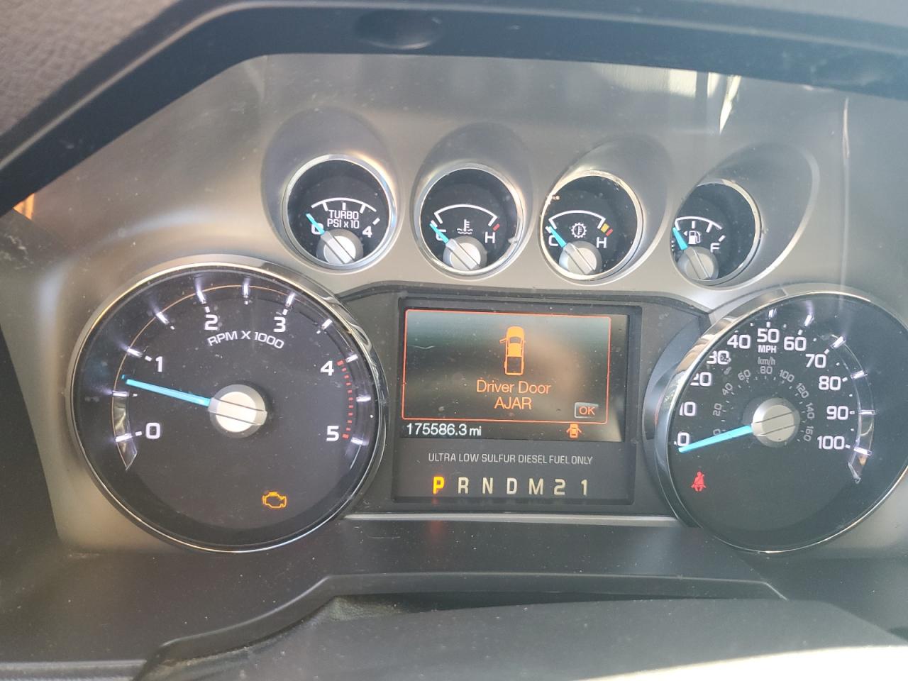 FORD F-250 SUPER DUTY