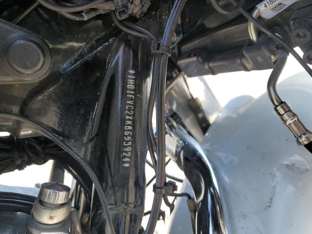 2019 HARLEY-DAVIDSON FLHT 1HD1FVC2XKB653924