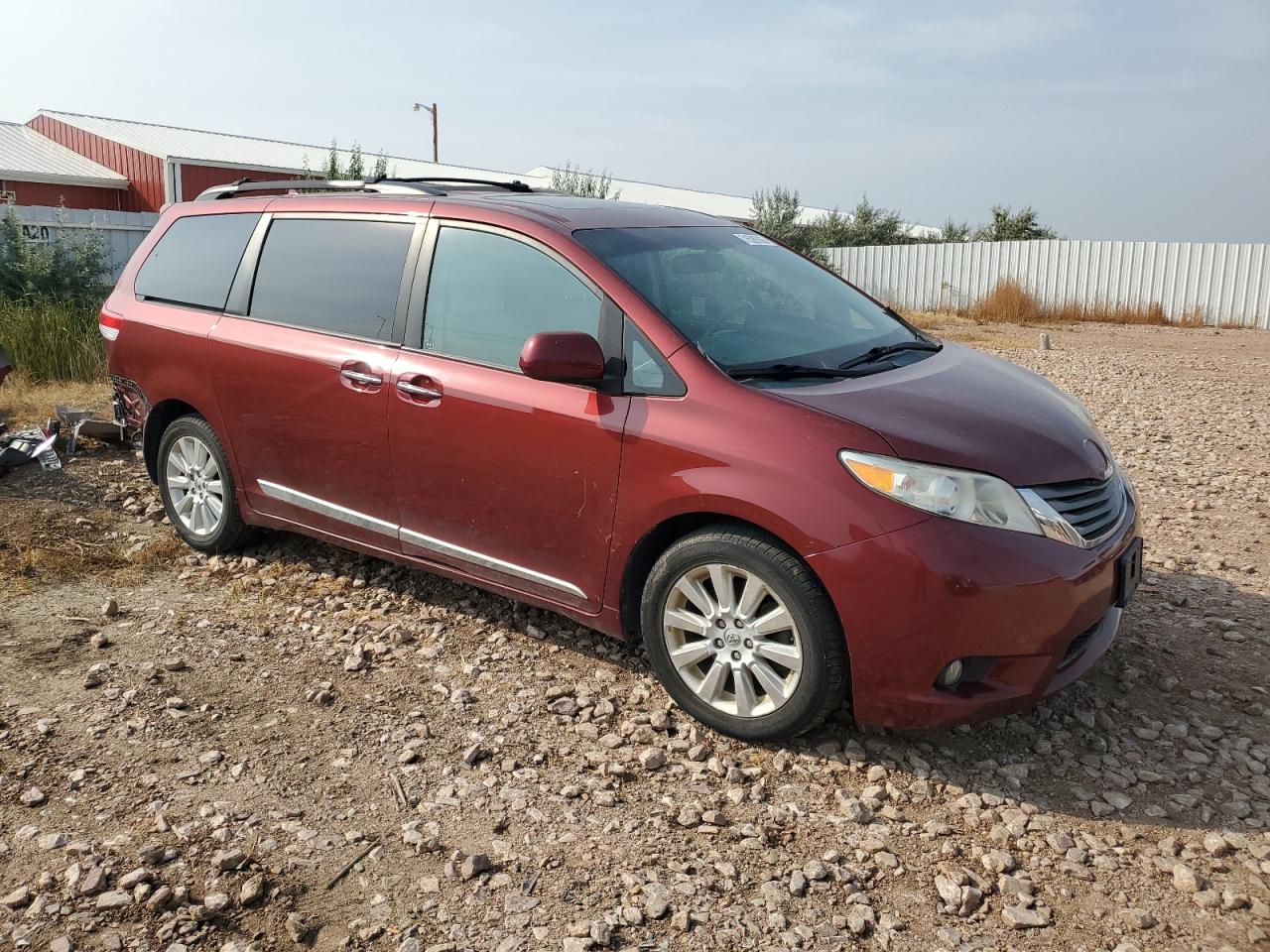 TOYOTA SIENNA XLE