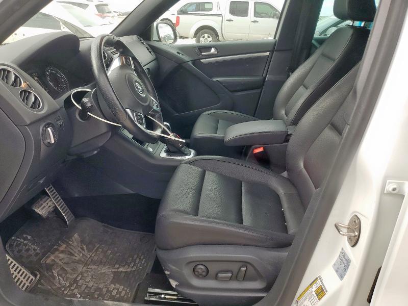 2016 VOLKSWAGEN TIGUAN S WVGAV7AX6GW039740