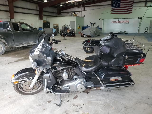 2013 HARLEY-DAVIDSON FLHTCU ULT 1HD1FCM1XDB686709