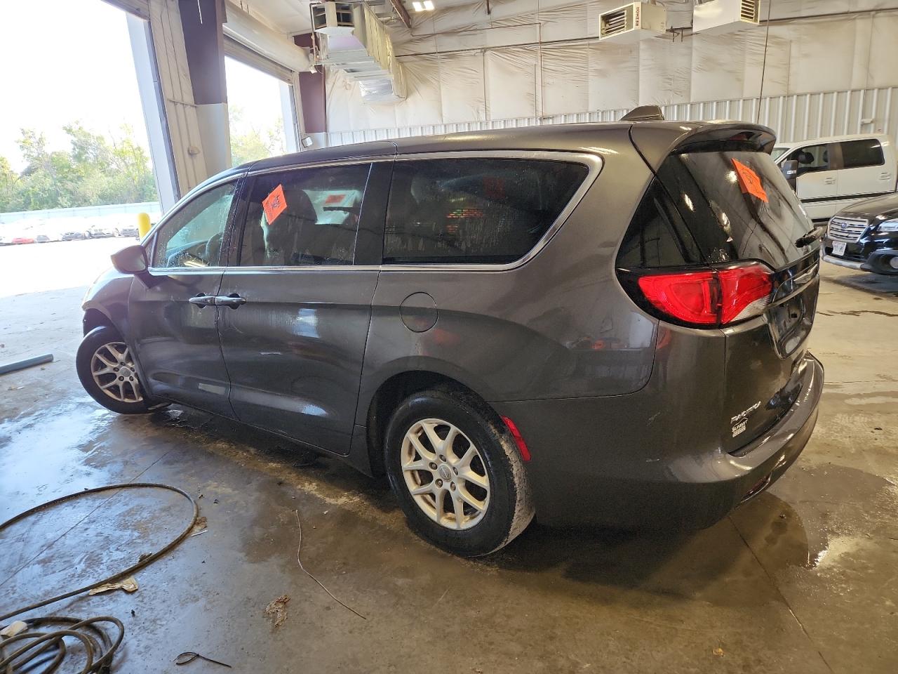 Lot #3309640051 2017 CHRYSLER PACIFICA T