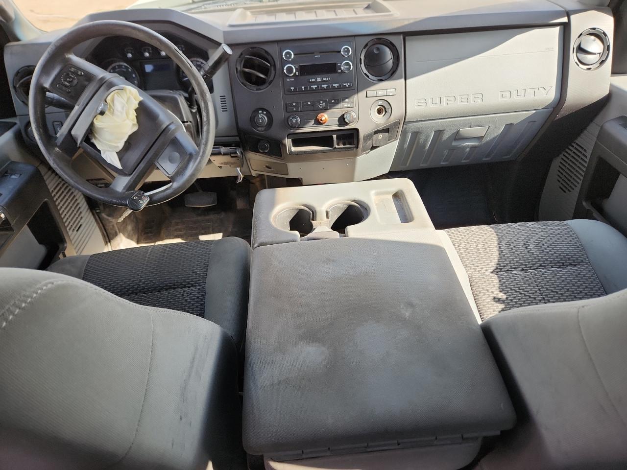 FORD F-250 SUPER DUTY