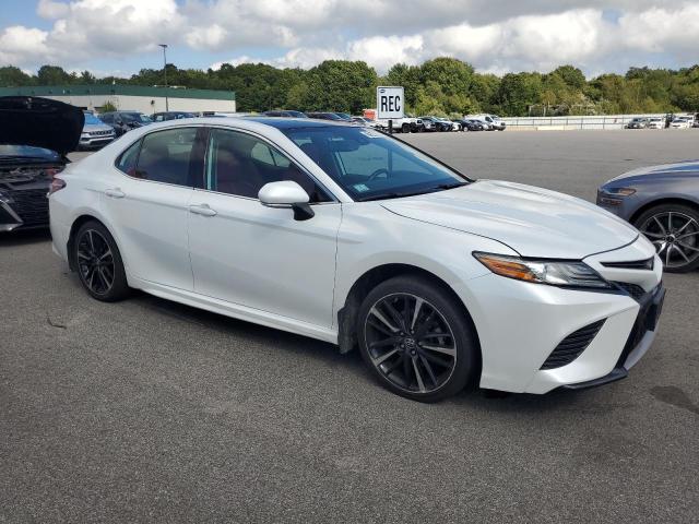 2019 TOYOTA CAMRY XSE 4T1B61HK4KU710206