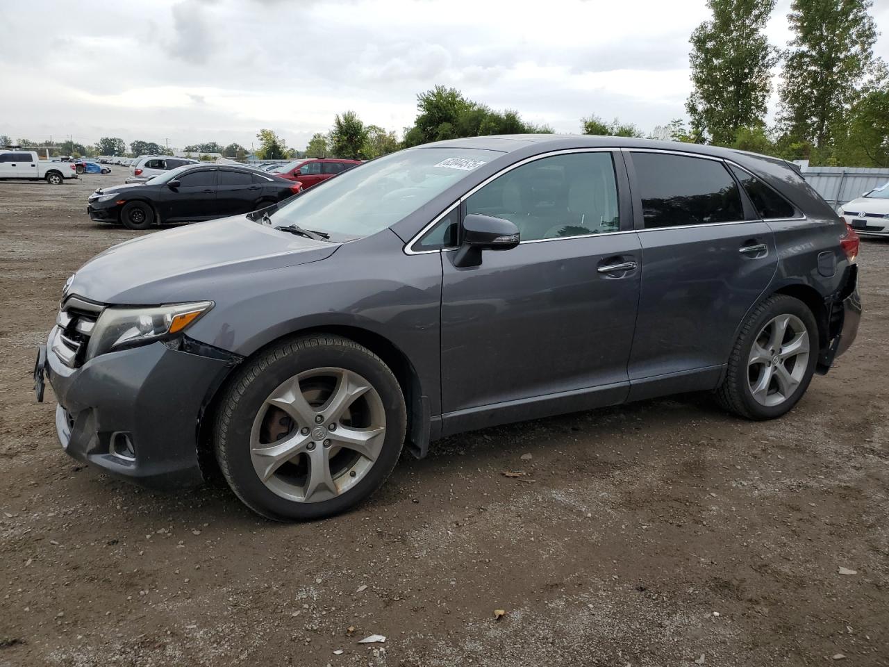 TOYOTA VENZA LE