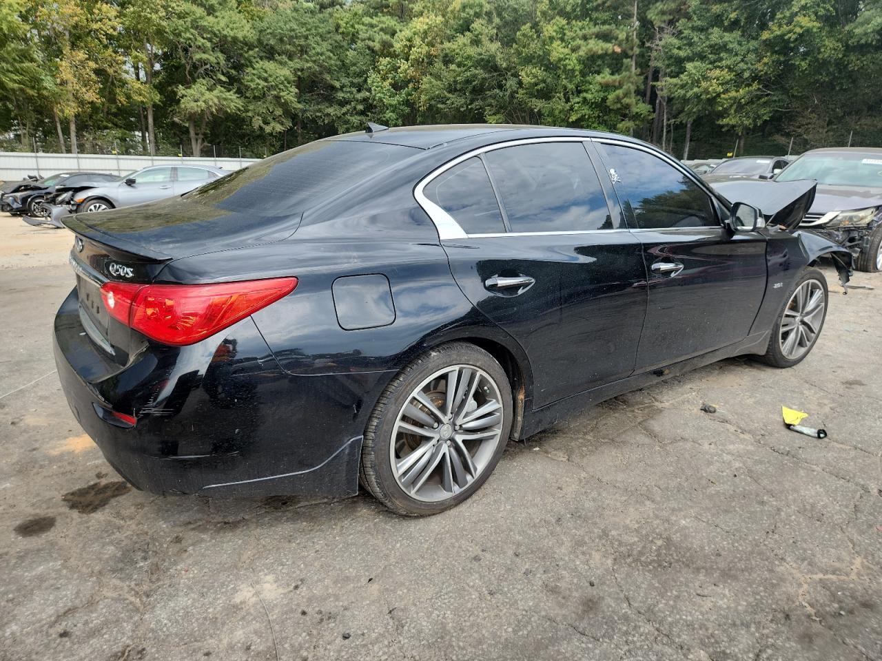 INFINITI Q50 BASE