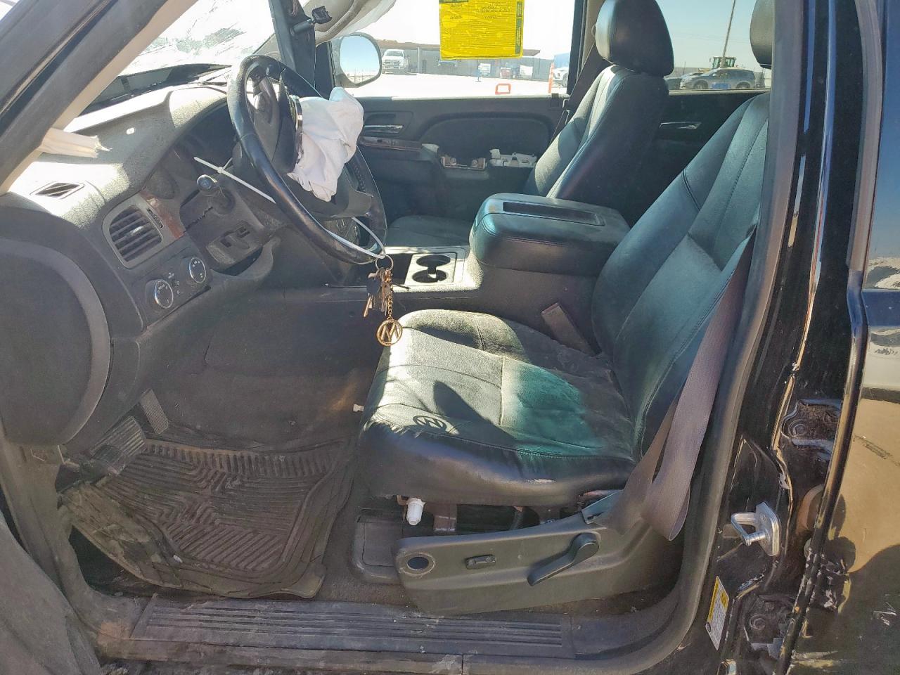 CHEVROLET SUBURBAN K1500 LT