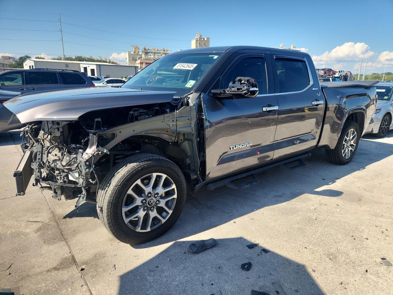 TOYOTA TUNDRA CREWMAX LIMITED