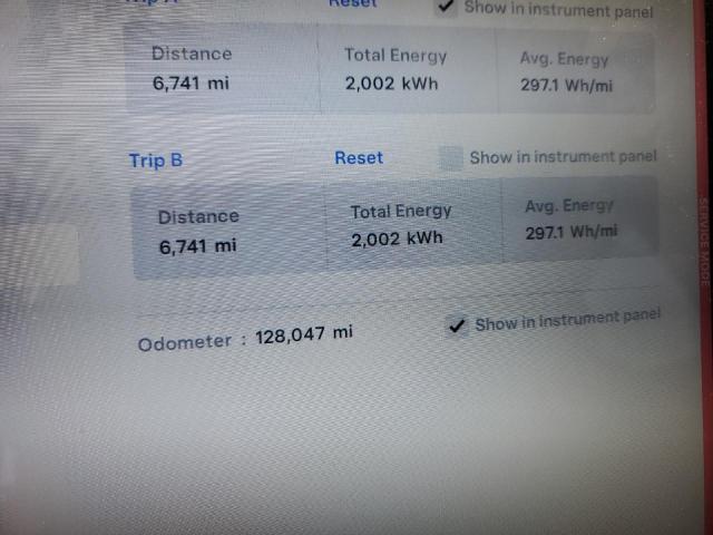2015 TESLA MODEL S 70 5YJSA1S26FF090047