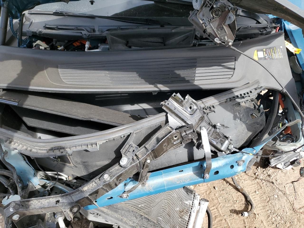 RIVIAN R1S LAUNCH EDITION