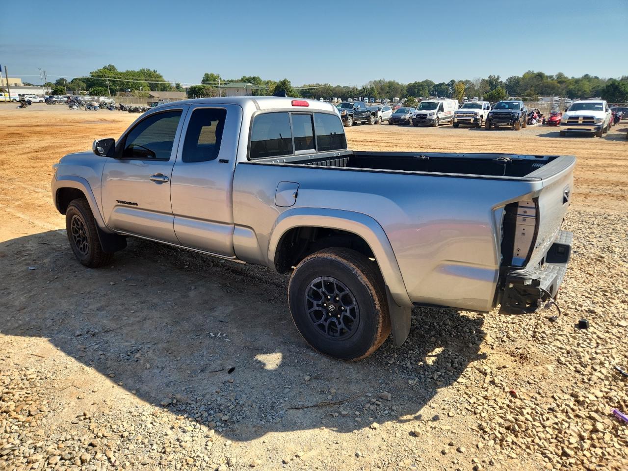 TOYOTA TACOMA ACCESS CAB