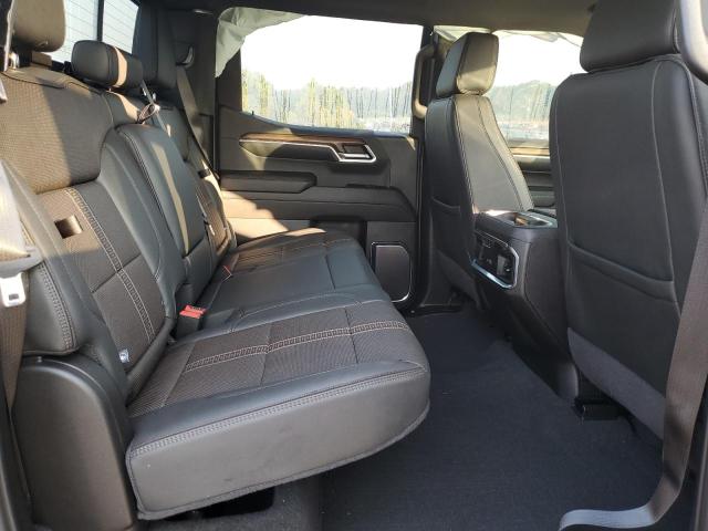 2024 CHEVROLET SILVERADO - 1GCUDJE81RZ365516