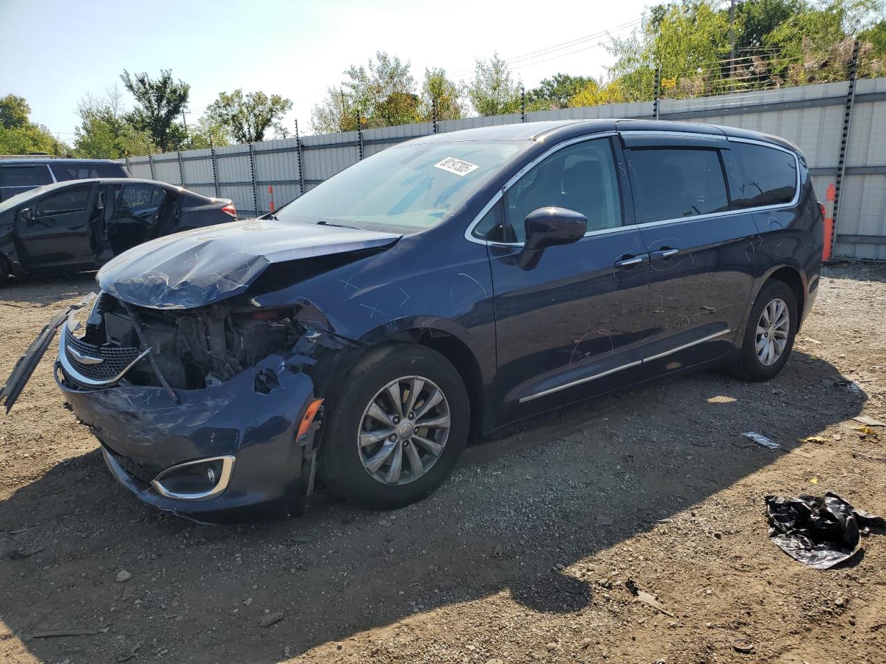 CHRYSLER PACIFICA TOURING PLUS