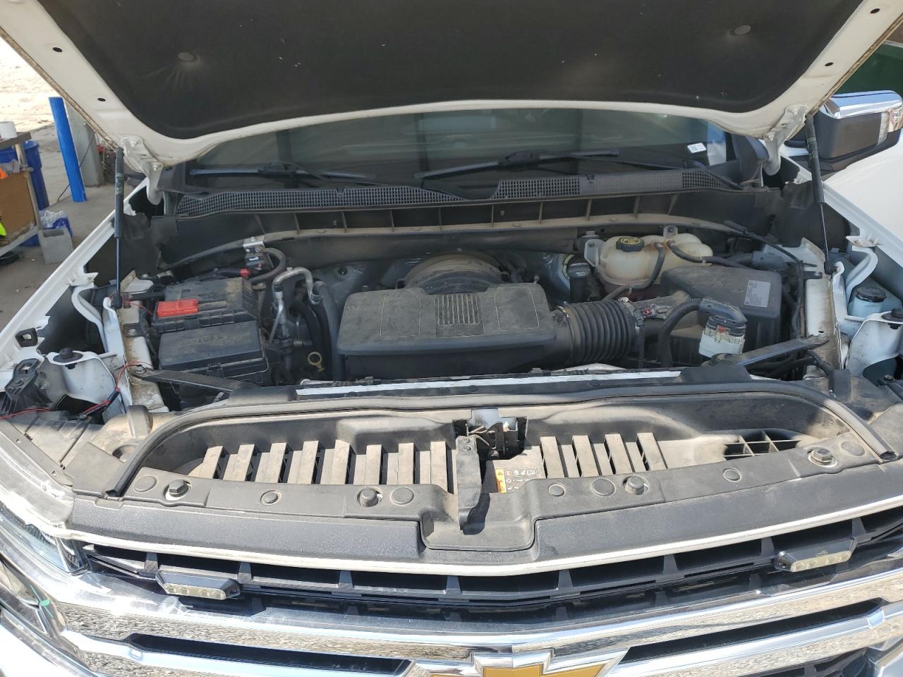 CHEVROLET SILVERADO C1500 LT