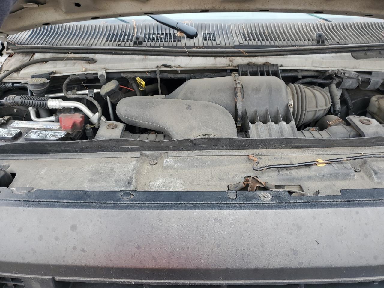 FORD ECONOLINE E250 VAN