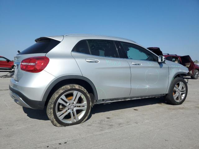 2015 MERCEDES-BENZ GLA 250 4M WDCTG4GB8FJ084072