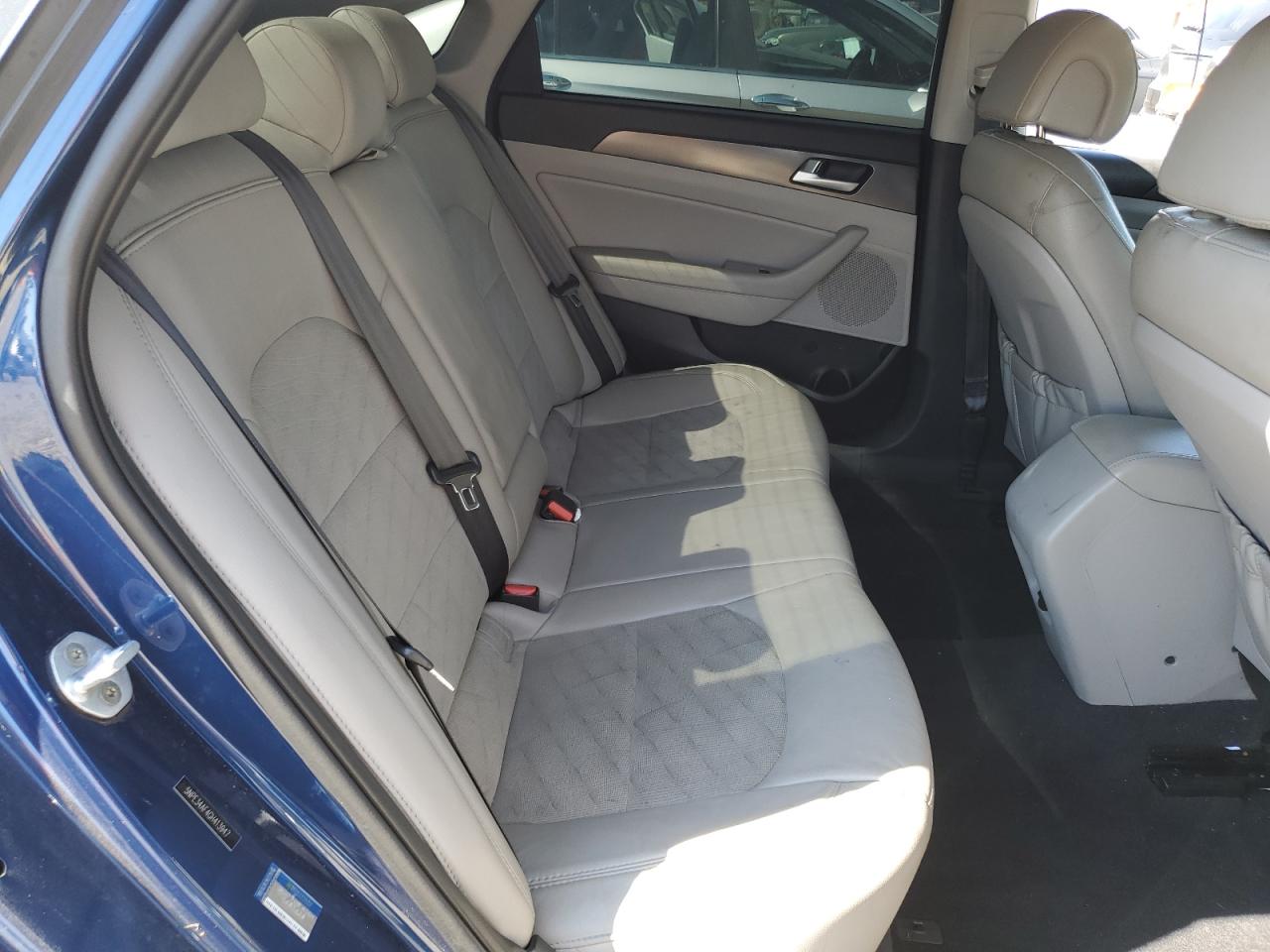 HYUNDAI SONATA SPORT