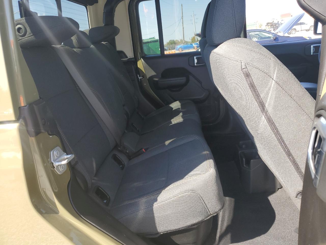 JEEP GLADIATOR SPORT