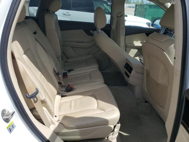 2017 AUDI Q7 PREMIUM WA1LAAF71HD045841
