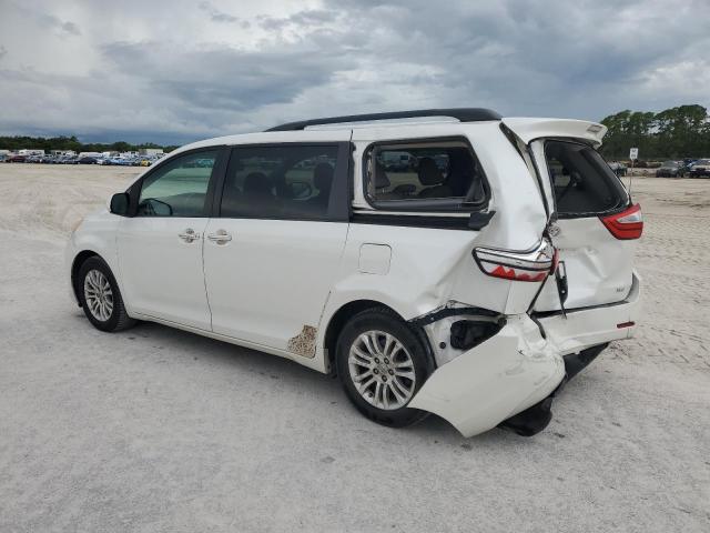 2016 TOYOTA SIENNA XLE 5TDYK3DC8GS720138
