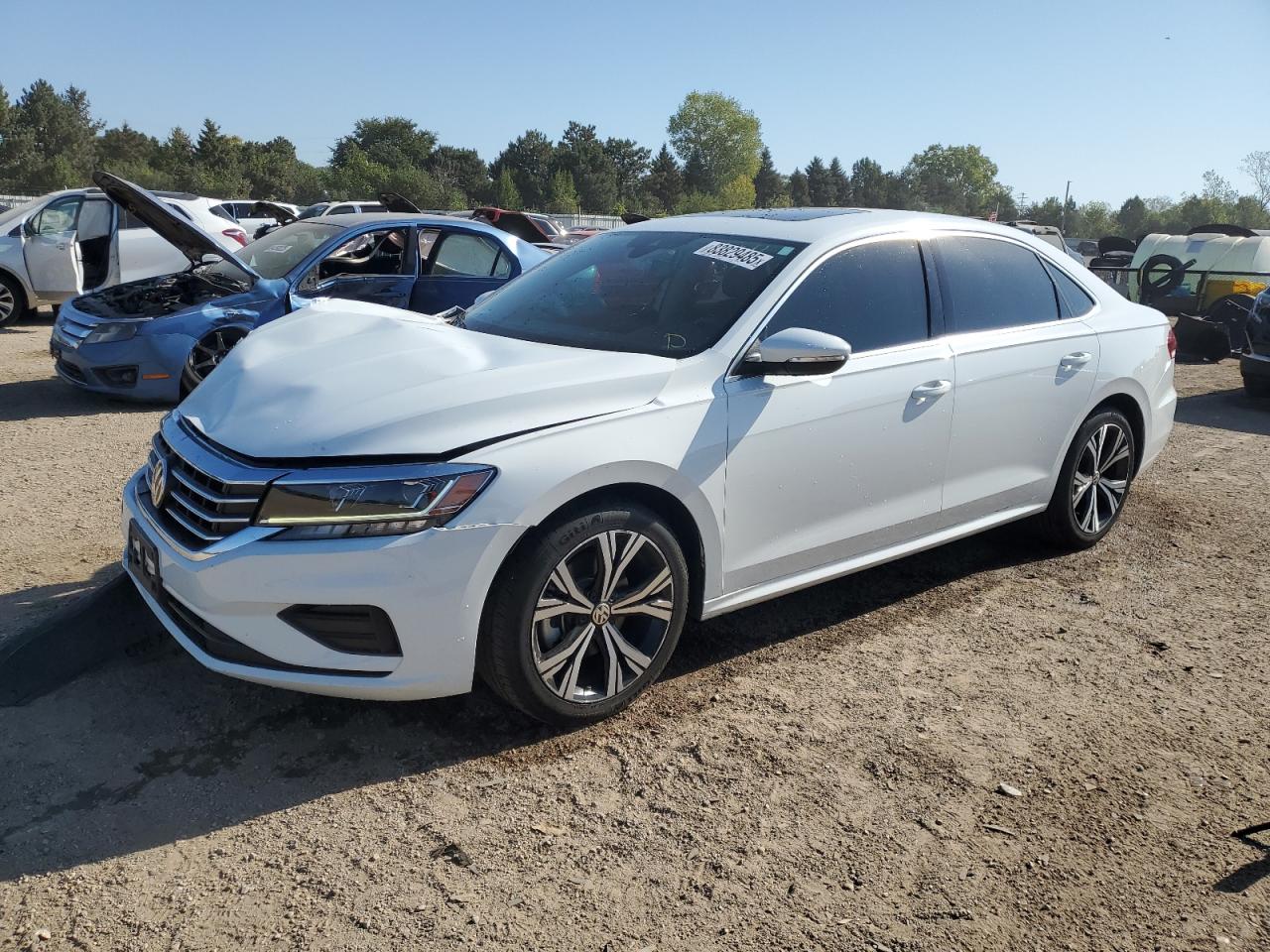 VOLKSWAGEN PASSAT SE