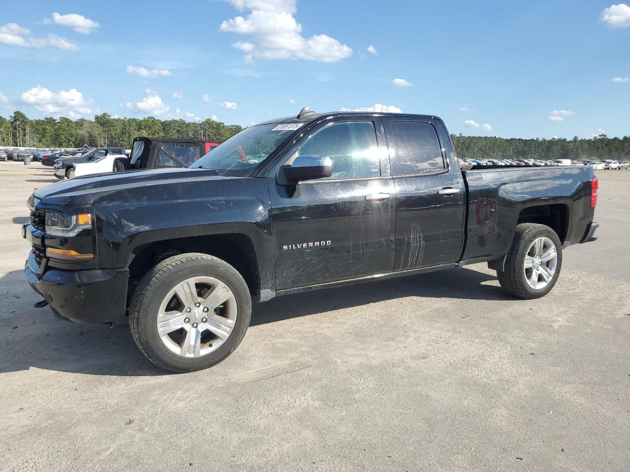 CHEVROLET SILVERADO C1500 CUSTOM