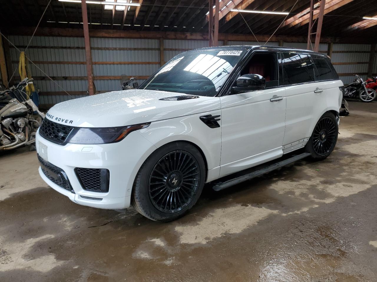 LAND ROVER RANGE ROVER P525 AUTOBIOGRAPHY