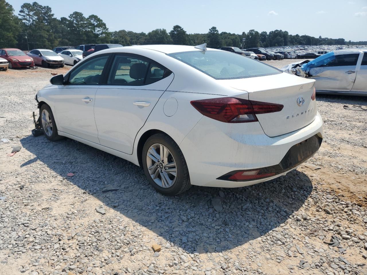 HYUNDAI ELANTRA SEL