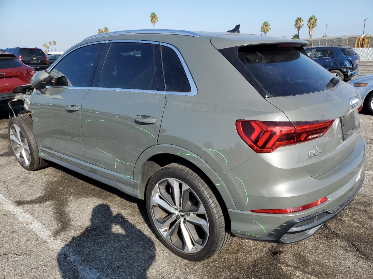 AUDI Q3 PREMIUM PLUS S-LINE