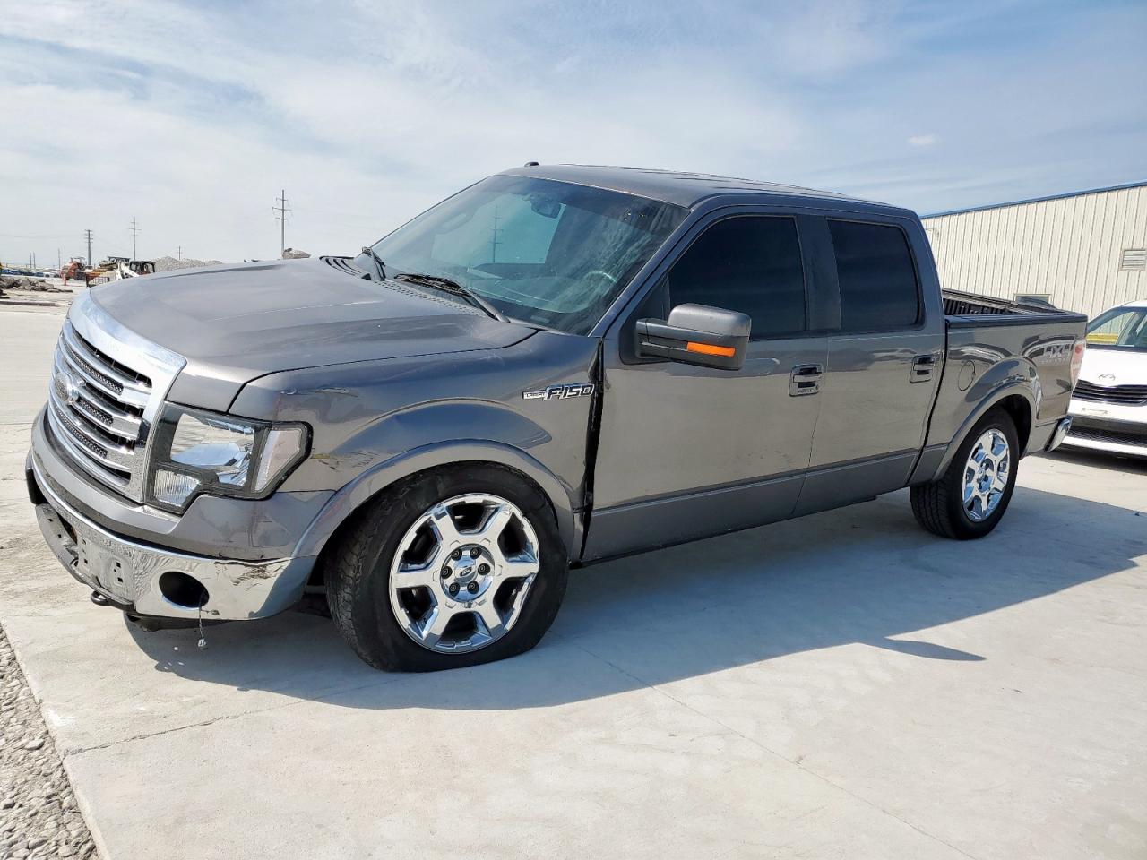 FORD F-150 SUPERCREW