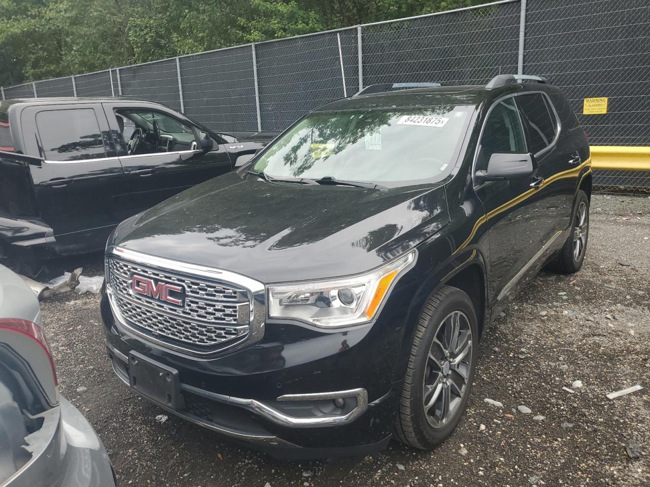 GMC ACADIA DENALI