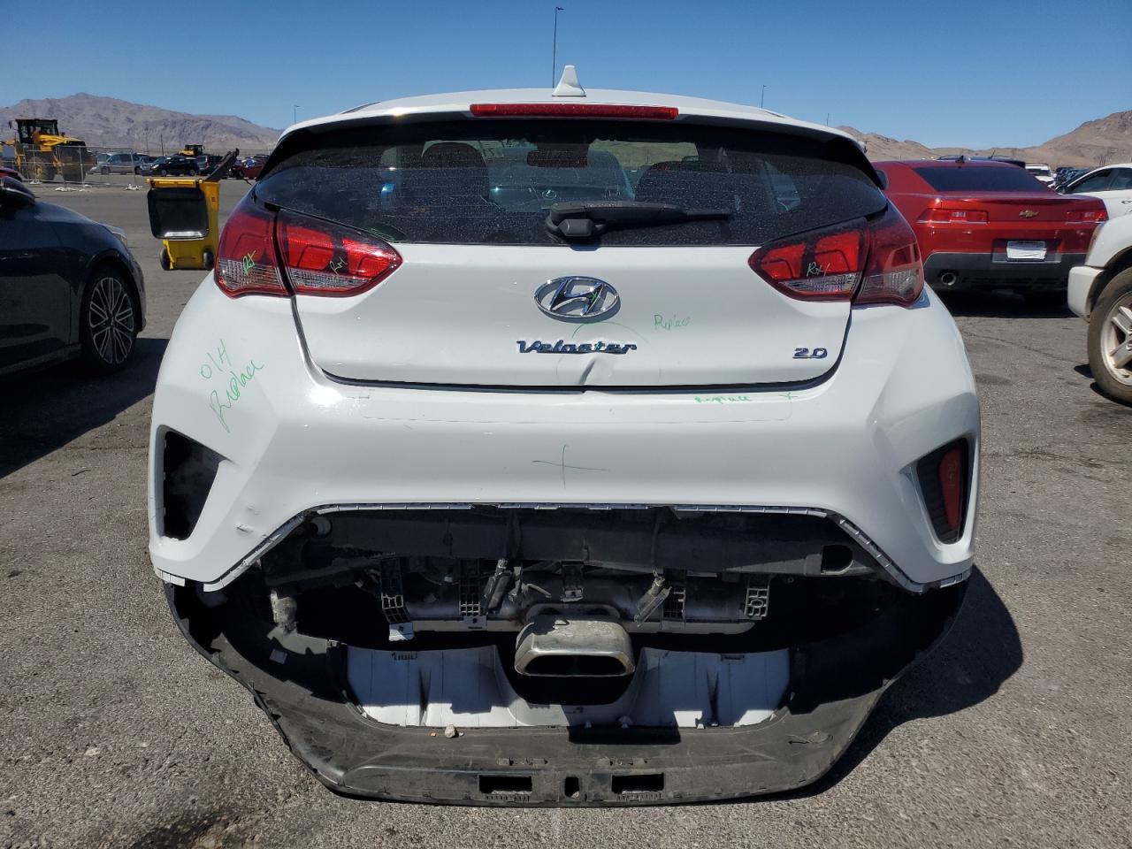 HYUNDAI VELOSTER BASE