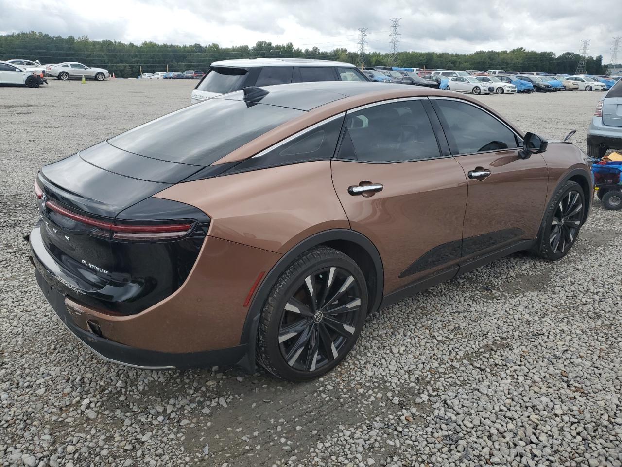 TOYOTA CROWN PLATINUM