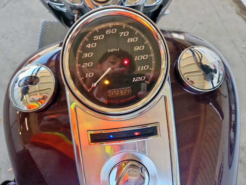 2018 HARLEY-DAVIDSON FLHR ROAD - 1HD1FBC19JB604220