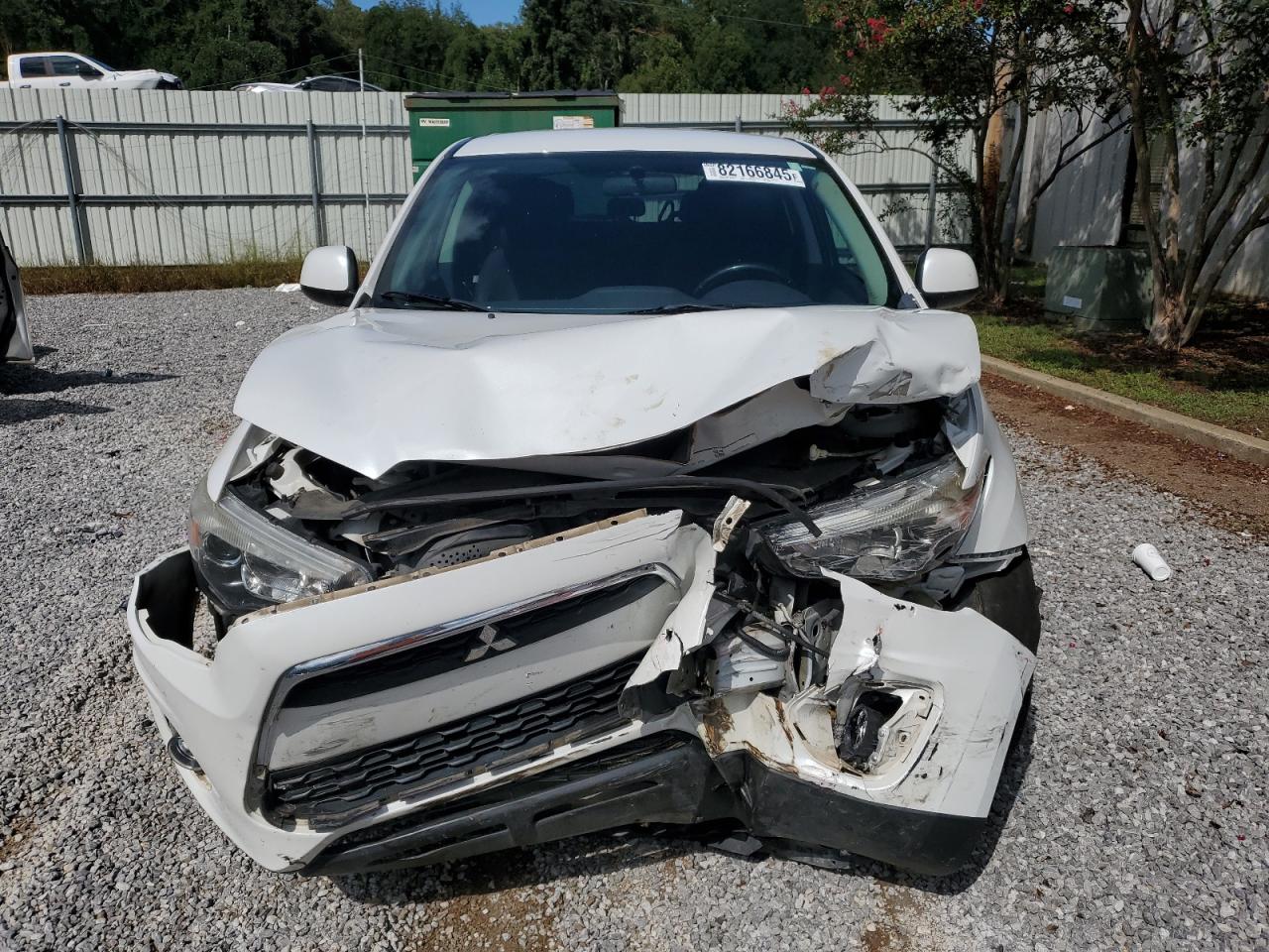 MITSUBISHI OUTLANDER ES