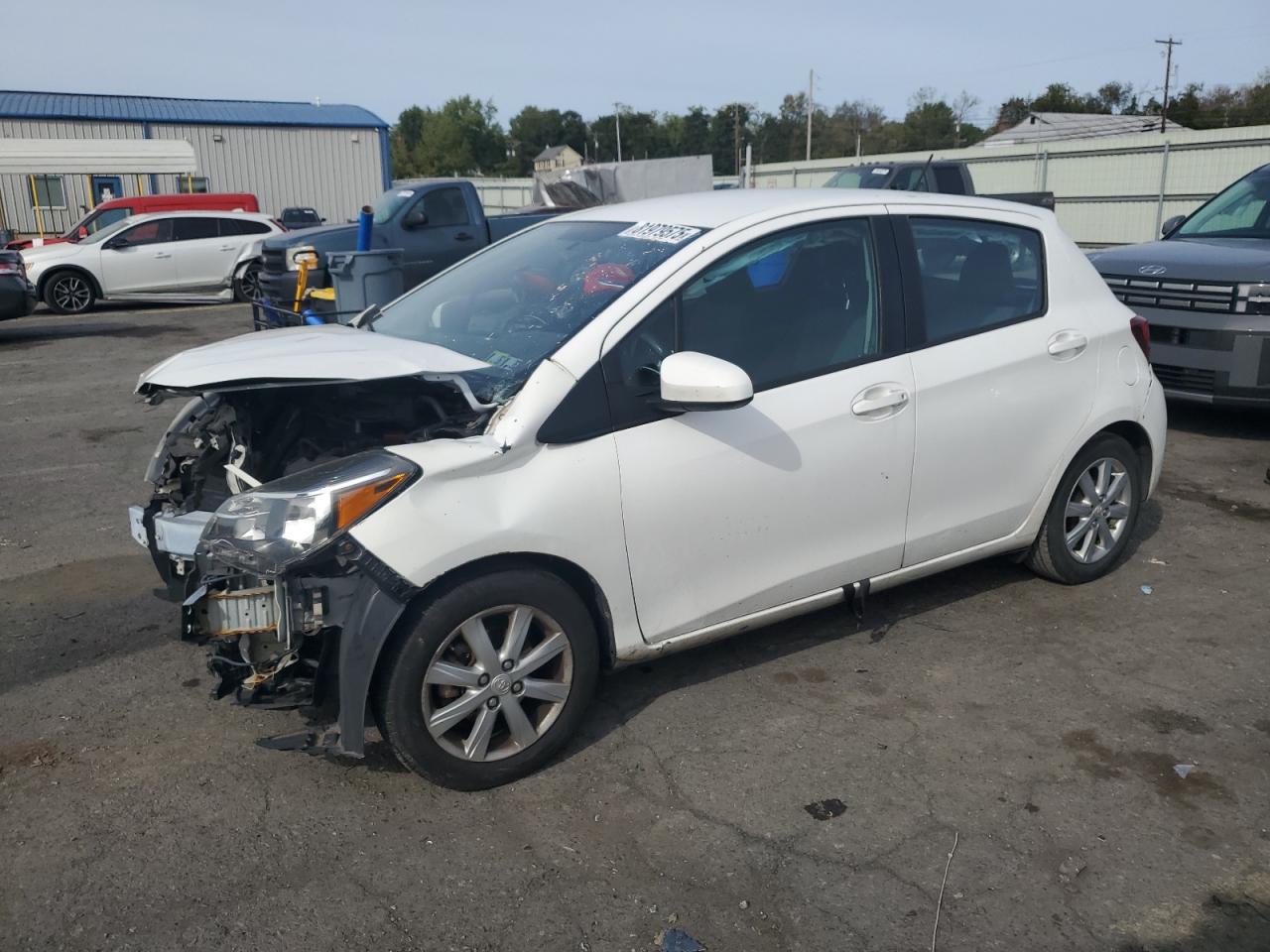 TOYOTA YARIS L