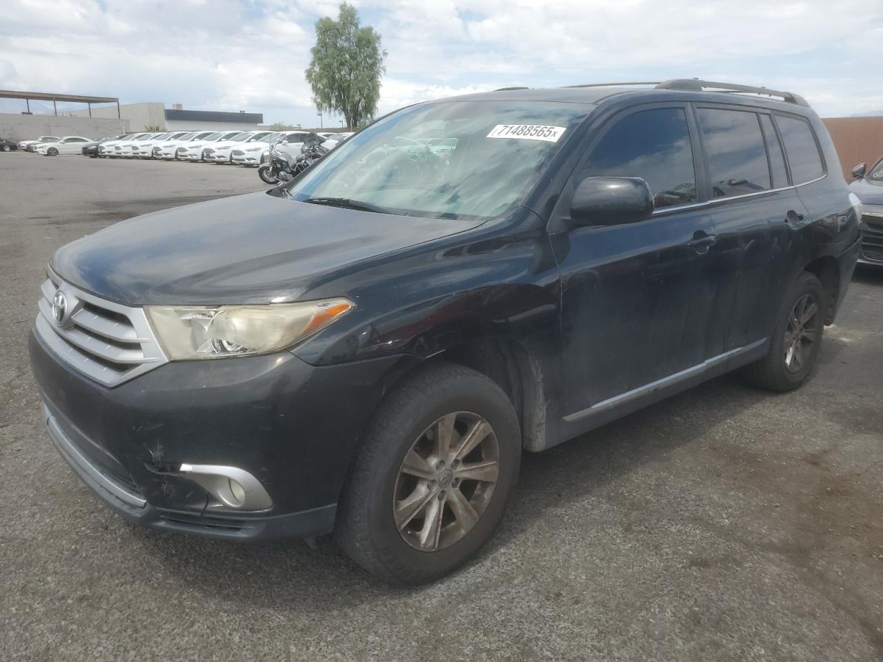 TOYOTA HIGHLANDER BASE