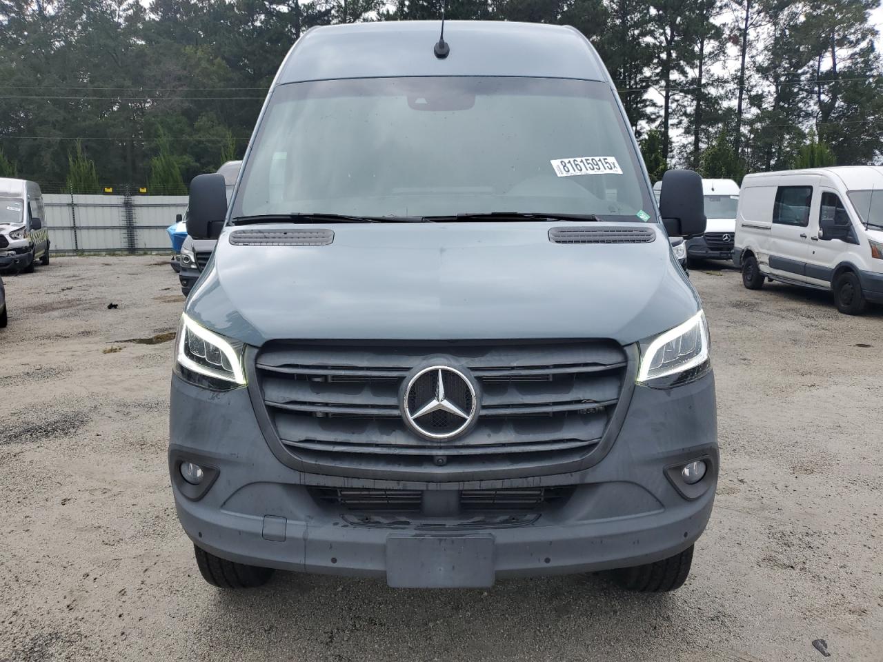 MERCEDES-BENZ SPRINTER 2500